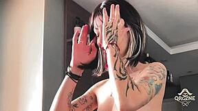 Janys relaxes client with massage and roleplay.