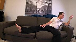 Scarlett Johnson I Need Cum Left