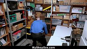 stealing teen complies with officer