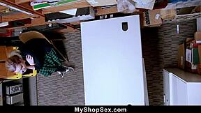 stealing teen complies with officer