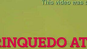 fui com minha amiga para a praia de nudismo