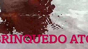 fui com minha amiga para a praia de nudismo