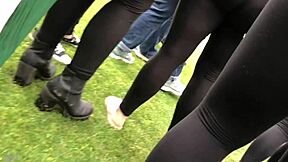 anna kasper shows candid ass