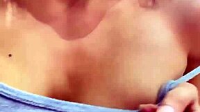 I show my rich body as a young girl ending in orgasm