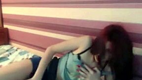 Arinawild Experiences Hardcore Orgasm On Webcam With Donations