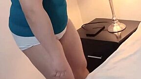 Stepmother Makes Bed While Giving Pro Blowjobs And Licking Balls