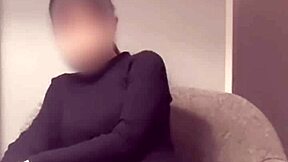 Shooting Japanese slender wearing red sexy shorts.