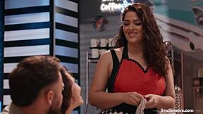 Boomer gets public handjob from genz babe.