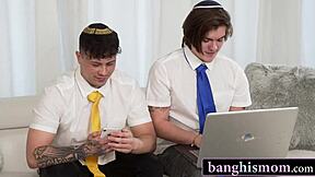 A foursome family affair with stepmoms swapping sons