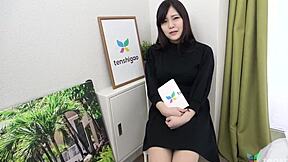 i show my lovely sexy pussy on camera for first time, manami takashima