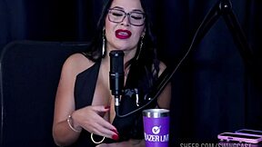 Belinha Baracho and Tifany Rocha in swing compilation.