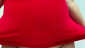 I feel so sexy and horny with my pregnant belly.