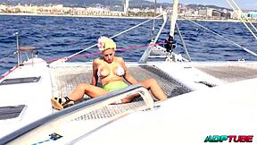 Are these two girls eating pussy on a boat?