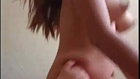 Mamada babosa y rica cogida de mi hermanastra gritona