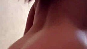 Mamada babosa y rica cogida de mi hermanastra gritona