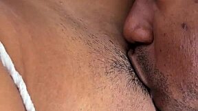 Secretary Wants Pussy Eaten To Squirt