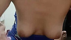 jovencita con lentes folla con su profesor en hardcore doggystyle