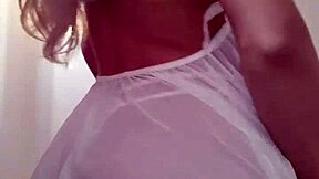 priscila belini tries first anal fisting in brazil