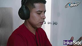 Mi Hermanastra Culona Folla Con Desconocidos Y Se Mete A Mi Cama