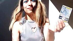 Bonneyuwu - 5 31 body mostrando cartas