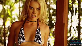 The Australian teen blonde Alana Wolfe is petite and super hot in this solo scene.