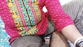 Muslim mistress engages in dirty relations with servant!