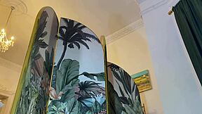 Petite 18+ Cheerleader With Tight Shaved Pussy Shows Up For Fashion Photoshoot Turns Into Porn Casting