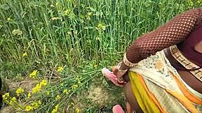 Indian Outdoor Sex Desi Teen 18+ Fucking In Hindi