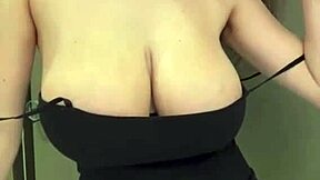 Slender stepmother reveals her natural big tits outdoors and licks milky nipples while kissing!