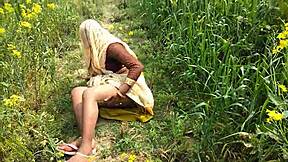 نيك ديسي مراهقة 18+ هندية خارجي بالهندية