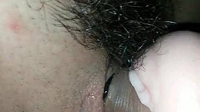 hey, check this solo teen thủ dâm lồn giả action! 😏