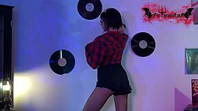 The delicious pin up girl got fucked in Colombian cosplay with deepthroat and doggystyle humiliation.