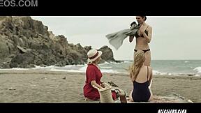 Juana Acosta in Ingrid García Jonsson v Acantilado 2016