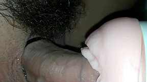 hey, check this solo teen thủ dâm lồn giả action! 😏