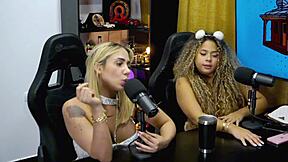 bruna lambertini and isa moura danced hot showing pussy and ass in podcast