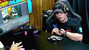 bruna lambertini and isa moura danced hot showing pussy and ass in podcast