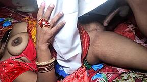 XXX Desi Indian BB Ki Sabse Acchi Chudai Hindi Aawaz Ke Saath!