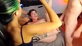 Bastidores da lorinha sendo arrombada por dois dotados