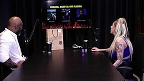 Loira, why show your tits after stressing about the actor in that fetish scene?