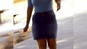 Nalgona y tetona big tits teen in sensual sexy action