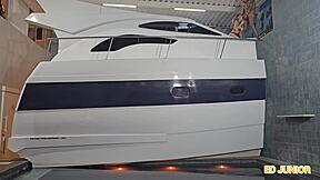 Fudendo uma loirinha sem camisinha no iate with big cock interracial action