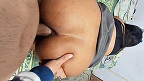 puta así me gusta mirar dentro de tu gran culo que te abras el ano para mi?