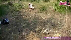 deutscher amateur anal outdoor pov sex mit einer dünnen schlampe in the forest.