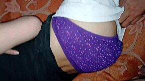 Soteli Bahin Aur Main Raat Ke Andhere Me