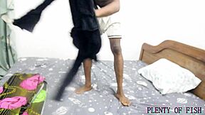 bbw housewife seduces room keeper for blowjob