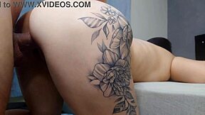 esposa traidor fode o amigo de seu marido enquanto ele sai, big ass latina moaning in rough homemade banging