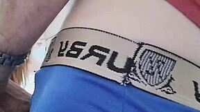 to com a bucetinha cheia de porra do marido vou procurar alguem pra chupa