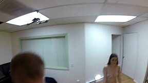 Veronica Valentine hints at messy hardcore moves in casting interview session