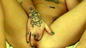 super sexy nerdy amateur hipster with glasses 😍