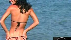 Jessica Rocks Bikini in Hot Dance